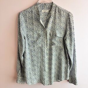 EQUIPMENT size M Blue White Floral Silk Blouse